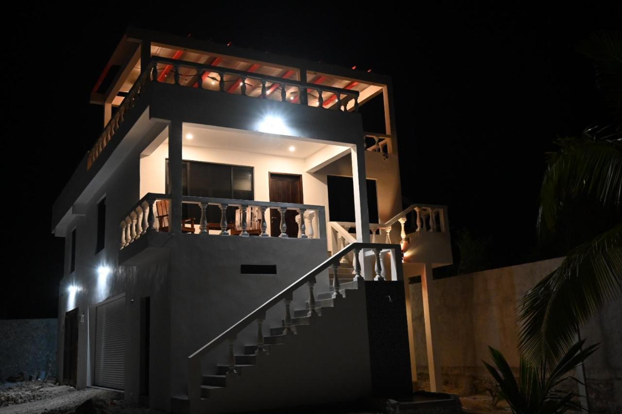 La Casa Del Mexicano Celestun Exterior foto